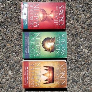 Game of Thrones books 2, 3 and 4. Song of Fire and Ice series George R R Martin
